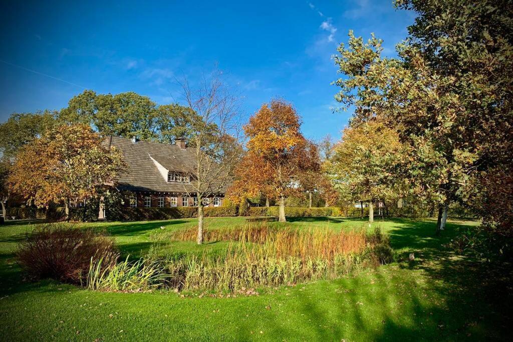 Karibu de Stallen  Daarle Exterior foto